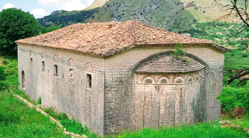 Σύντομο ιστορικό της Μονής του Αγίου Ιωάννη του Θεολόγου-Μάλτσιανης, Δήμου Φοινίκης